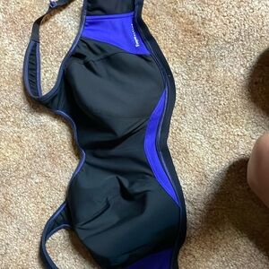Freya Black Sports Bra High Impact Underwire 38F 38DDD Activewear Gym AA4004
